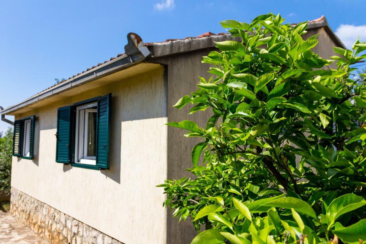 Holiday Home Laurea Supetar Extérieur photo